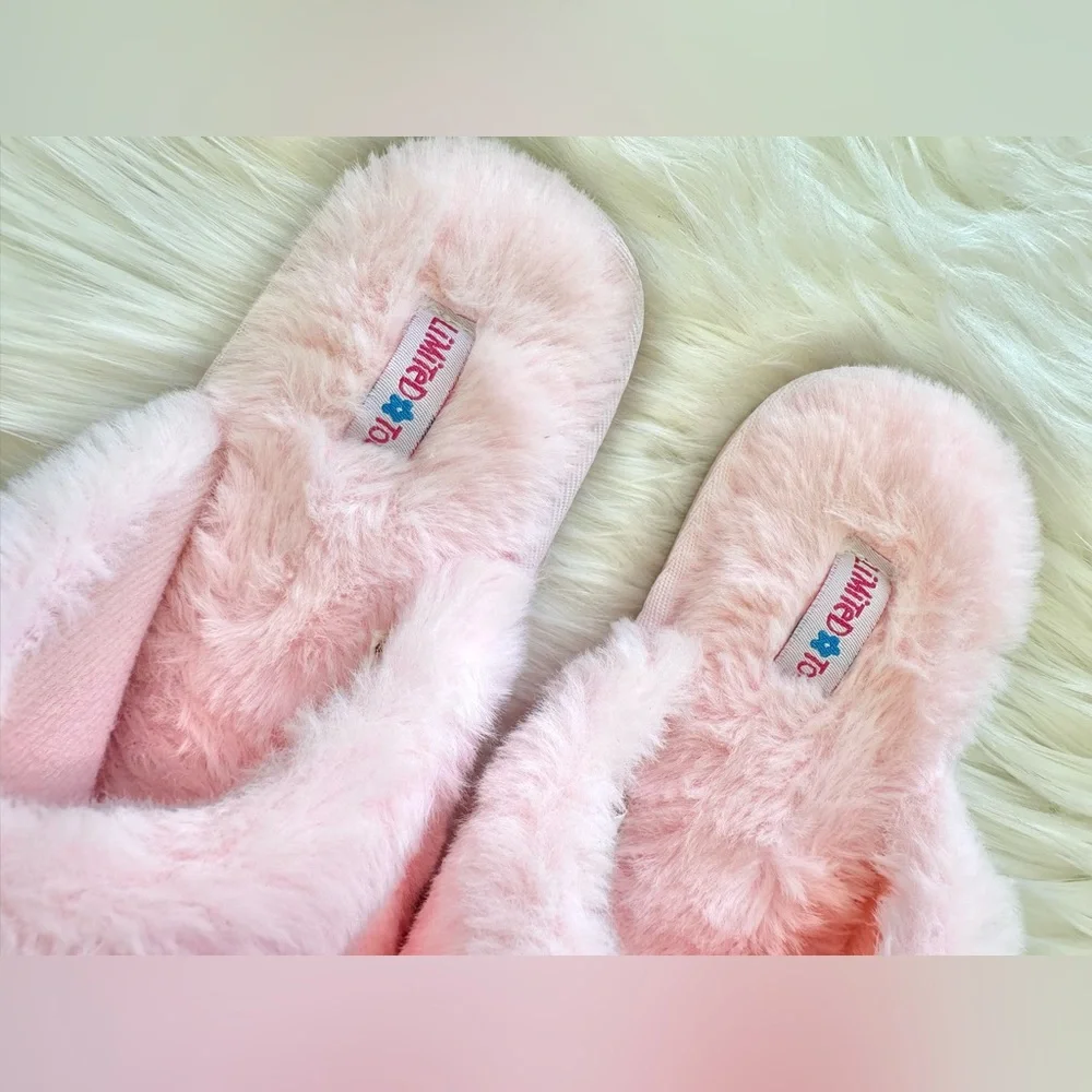HEART FUR SLIPPERS